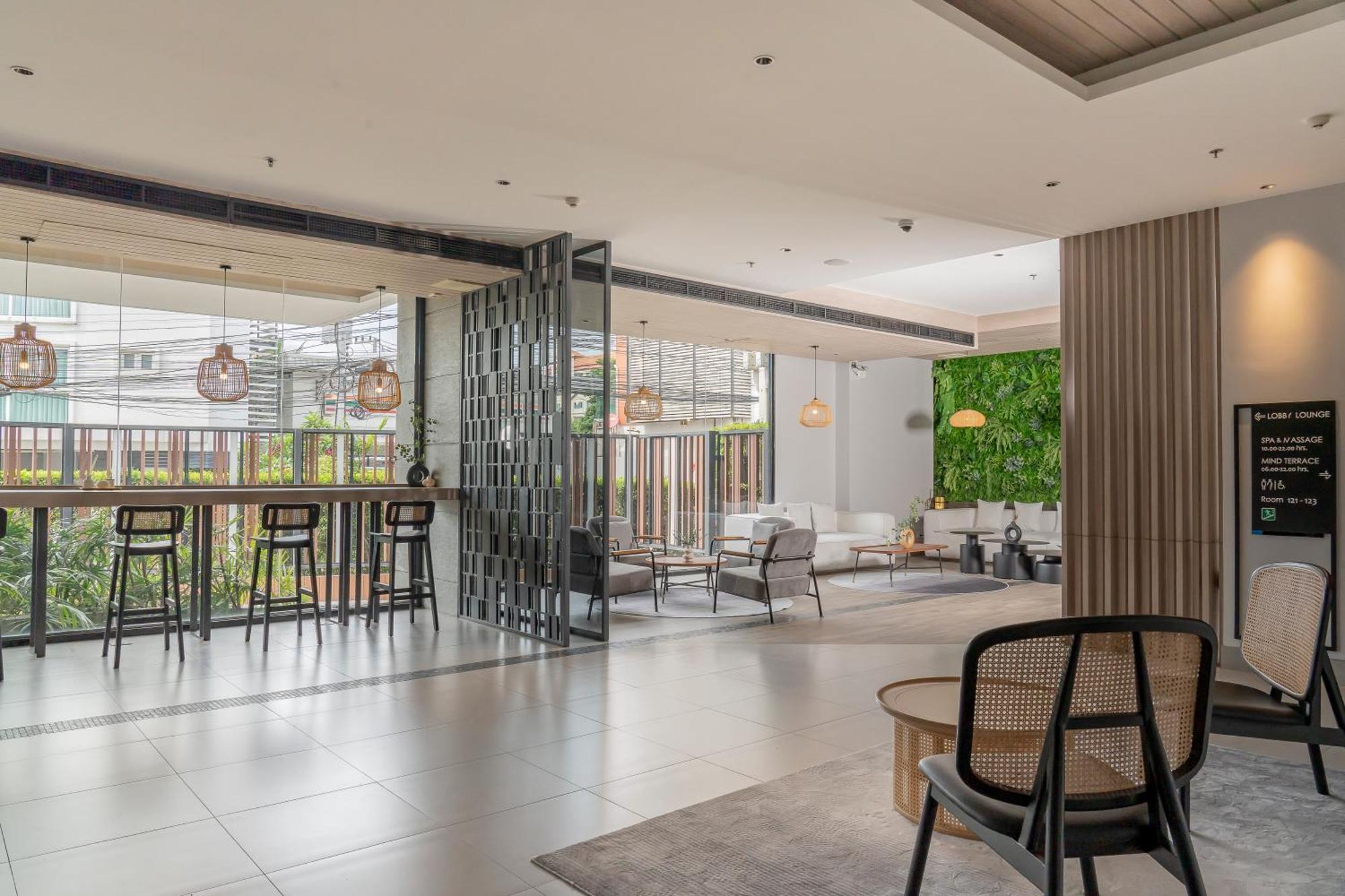 Arden Hotel And Residence By At Mind Chonburi Exterior foto