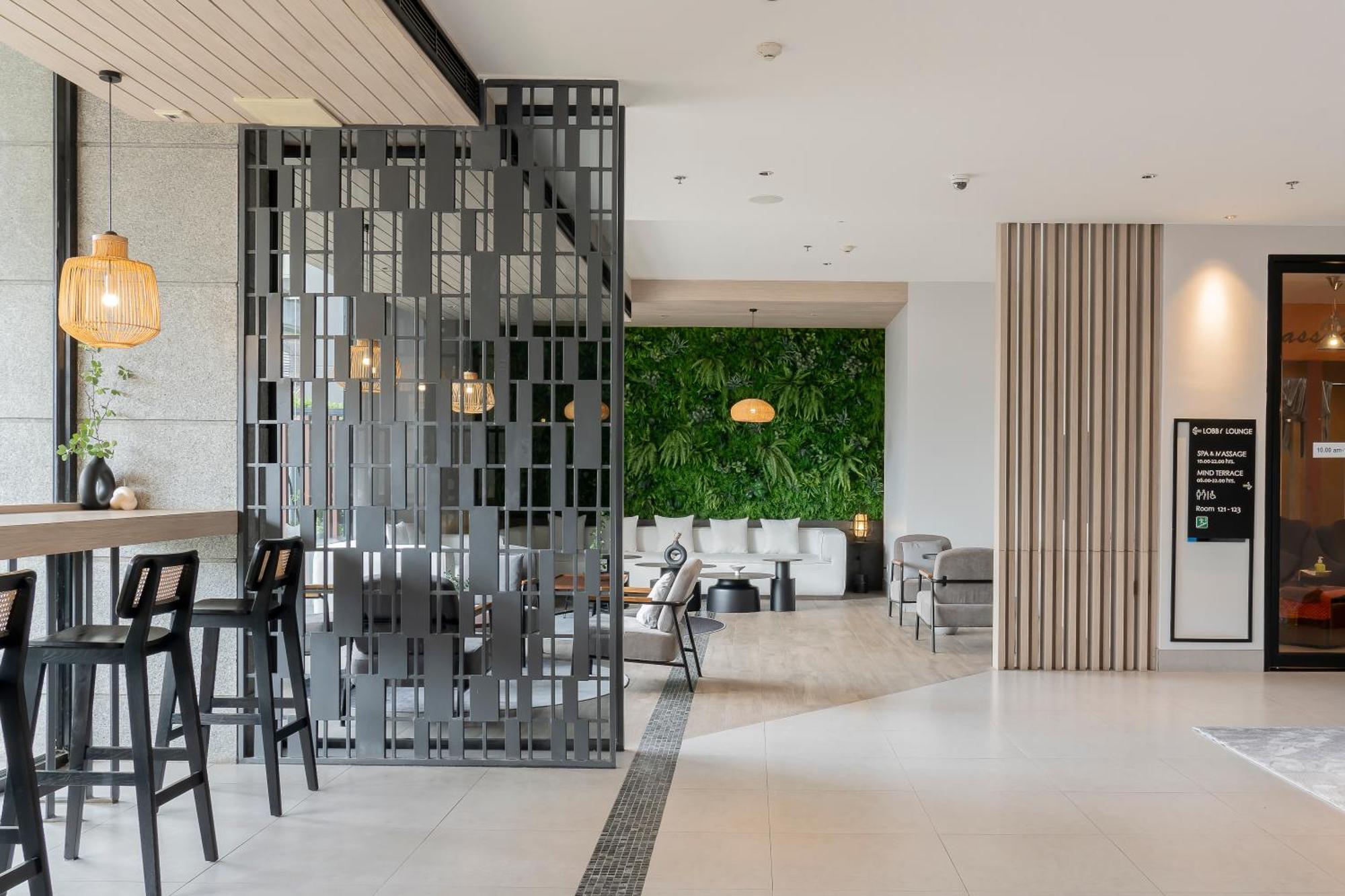Arden Hotel And Residence By At Mind Chonburi Exterior foto